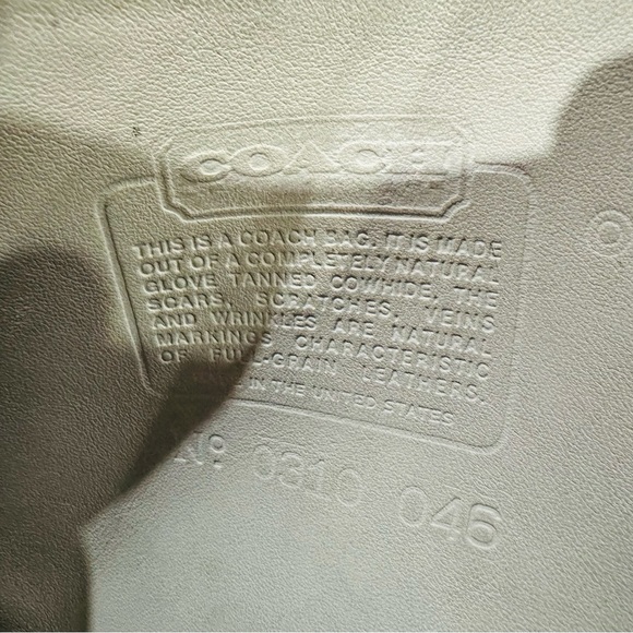 Vintage Coach White & Tan Satchel w/crossbody straps Pre-owned cond. & life left - Picture 8 of 9